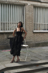 SLEEVELESS PLEATED DRESS