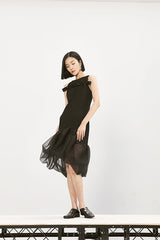 BEADED SLIM SEERSUCKER DRESS