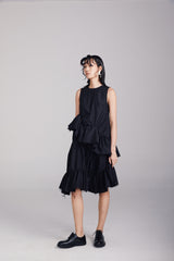 BLACK SLEEVELESS DRESS WITH RUFFLES