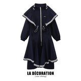 OVER-SHOULDER TRENCH COAT