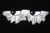 T-SHIRT WITH A FUNNY EXPRESSION WITH LACE EYELASHES