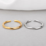 WHITE GOLD/ 18K GOLD MINIMALIST RING