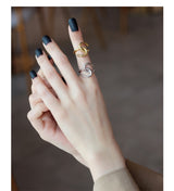 WHITE GOLD/ 18K GOLD KNOT RING