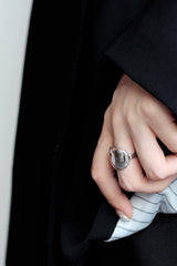 WHITE GOLD/ 18K GOLD MINIMALIST RING