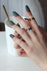 WHITE GOLD/ 18K GOLD LOTUS LEAF RING