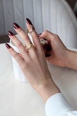 WHITE GOLD/ 18K GOLD V-SHAPE RING