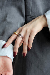 WHITE GOLD/ 18K GOLD MINIMALIST RING