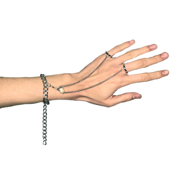 CHAIN BRACELET WITH THE RINGS