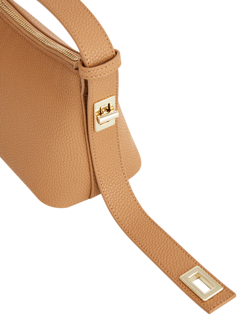 TAN TWISTER HOBO BAG