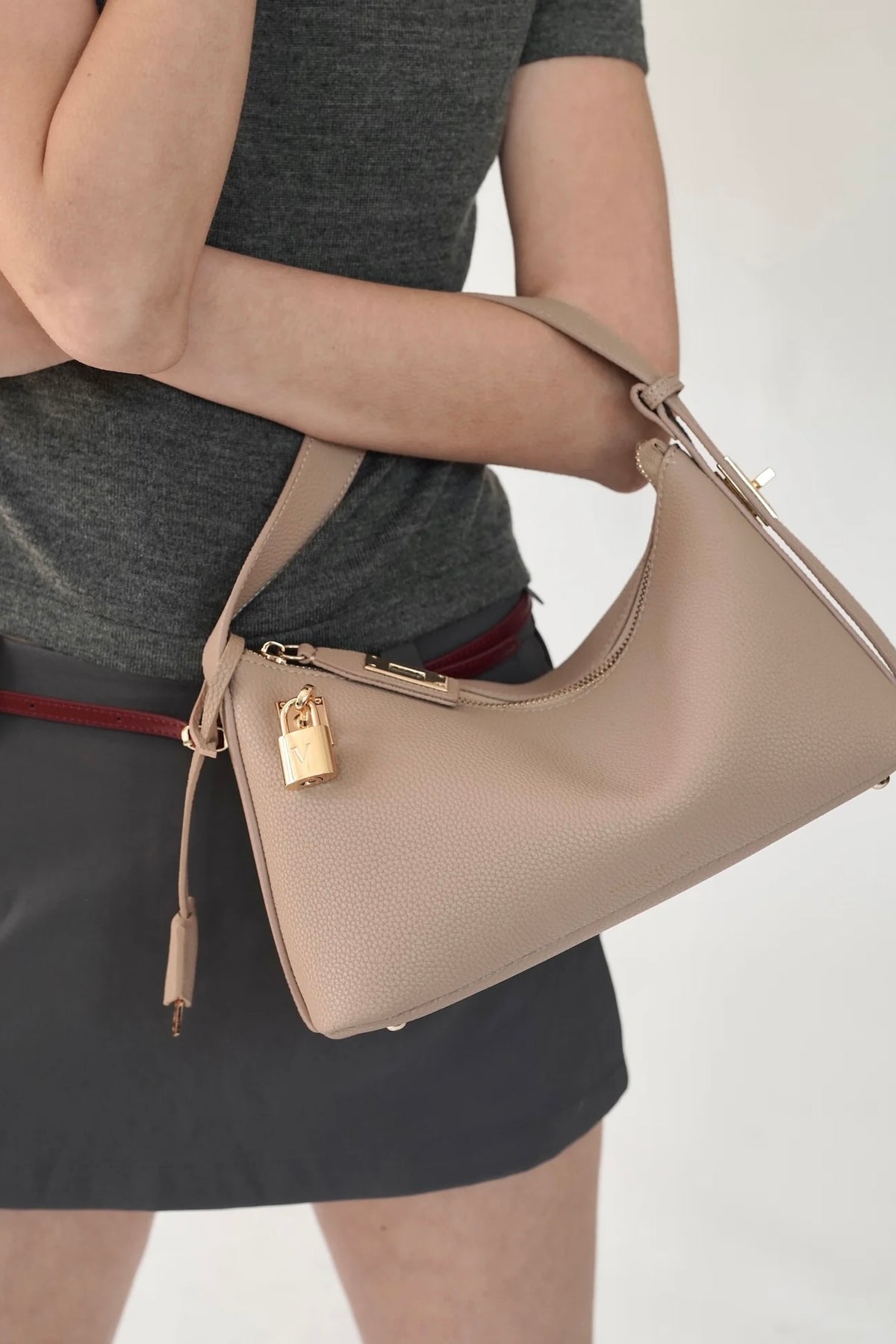 ★OVHEE★ Loeb Nylon Hobo Bag Beige P00000RR Designer fashion, Seoul-fully created | W Concept