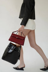 BLACK BELTED TOTE BAG