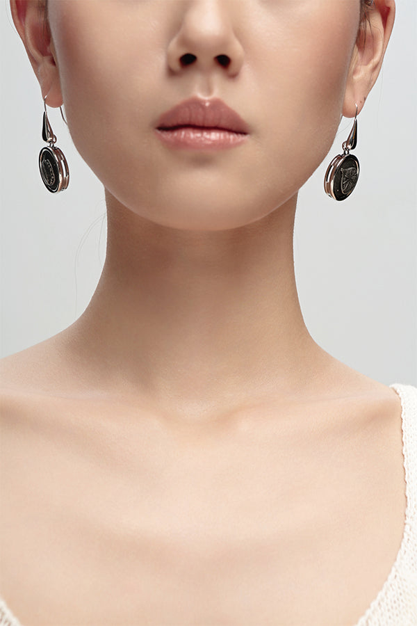 ESTHER DANGLE EARRINGS