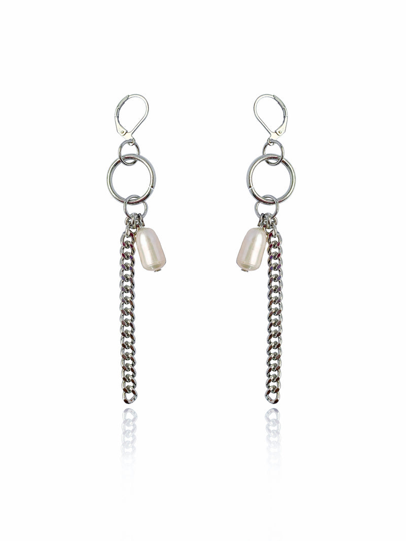 PEARL EARRINGS