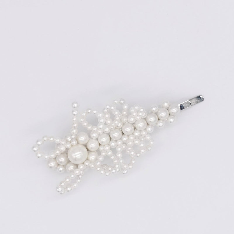 PEARL BARRETTE