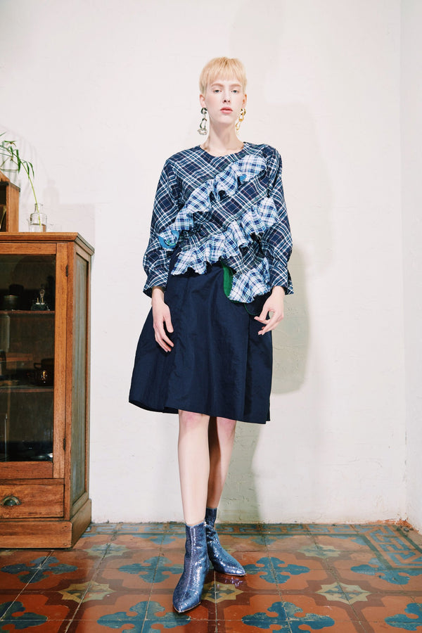 HIGH-WAISTED SKIRT WITH HEM FOLDAWAY