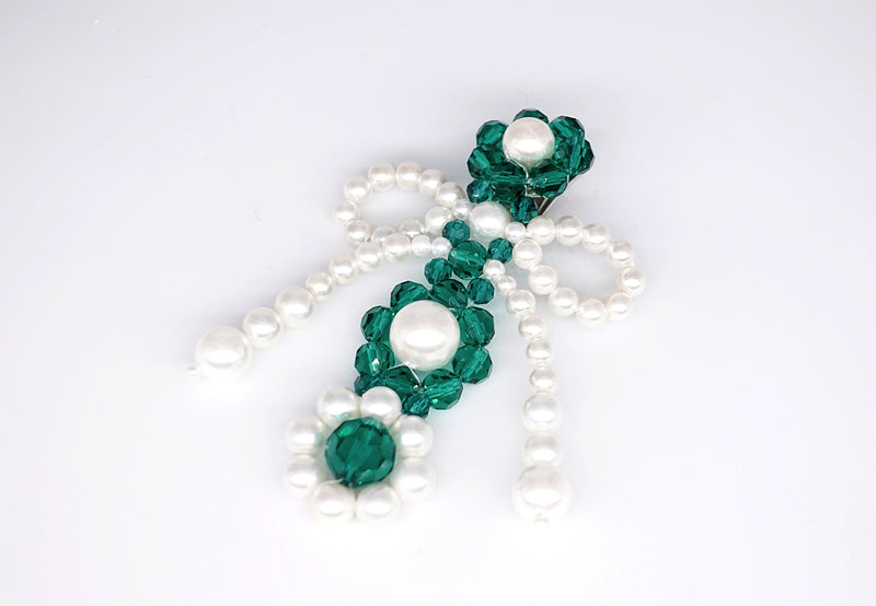 GREEN-WHITE CRYSTAL EARRINGS
