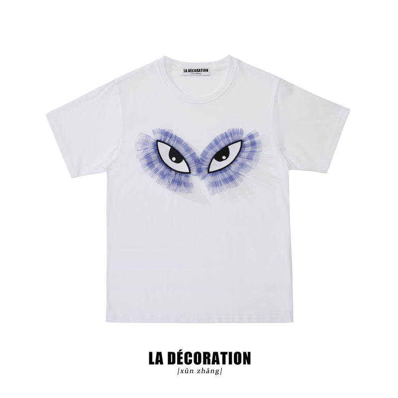 LACE EYELASHES T-SHIRT