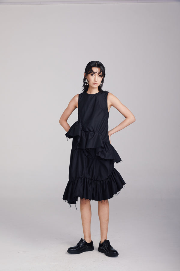 BLACK SLEEVELESS DRESS WITH RUFFLES