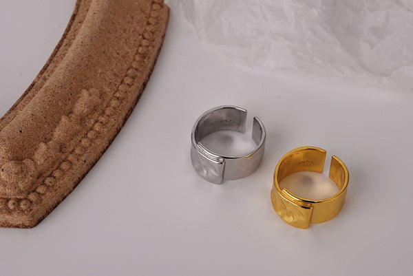 WHITE GOLD/ 19K GOLD DOUBLE-LAYERED RING